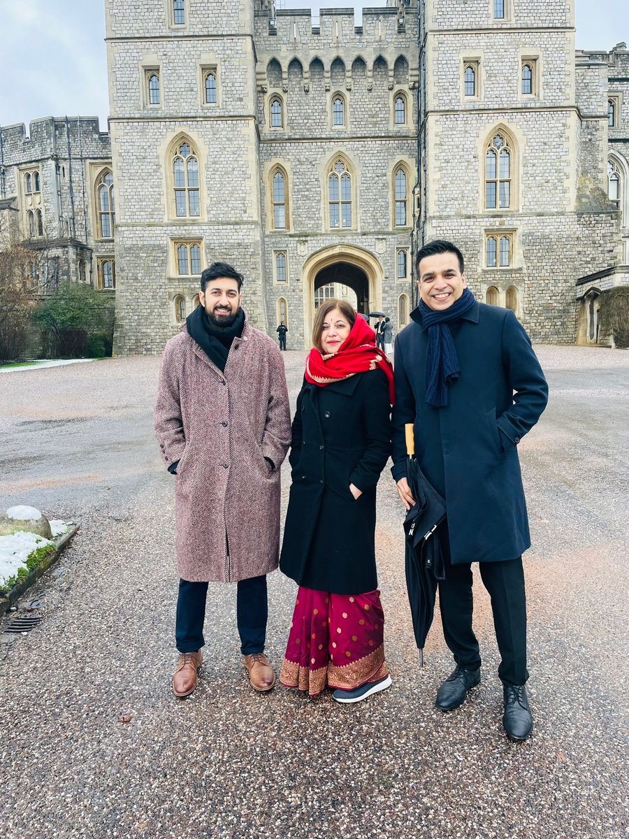 At Windsor Castle today, receiving an MBE- thanks to #dance sector folk ⁦<a href="/mira_misra/">Mira Misra Kaushik</a>⁩ ⁦<a href="/onedanceuk/">One Dance UK</a>⁩ for noms congratulations to ⁦<a href="/JVCompany/">JV COMPANY SAS</a>⁩ ( we are big fans)lovely chat with #HRH Anne about SS ⁦<a href="/The_Lowry/">Lowry</a>⁩ even dropped #RiteofSpring ⁦@seetadances⁩