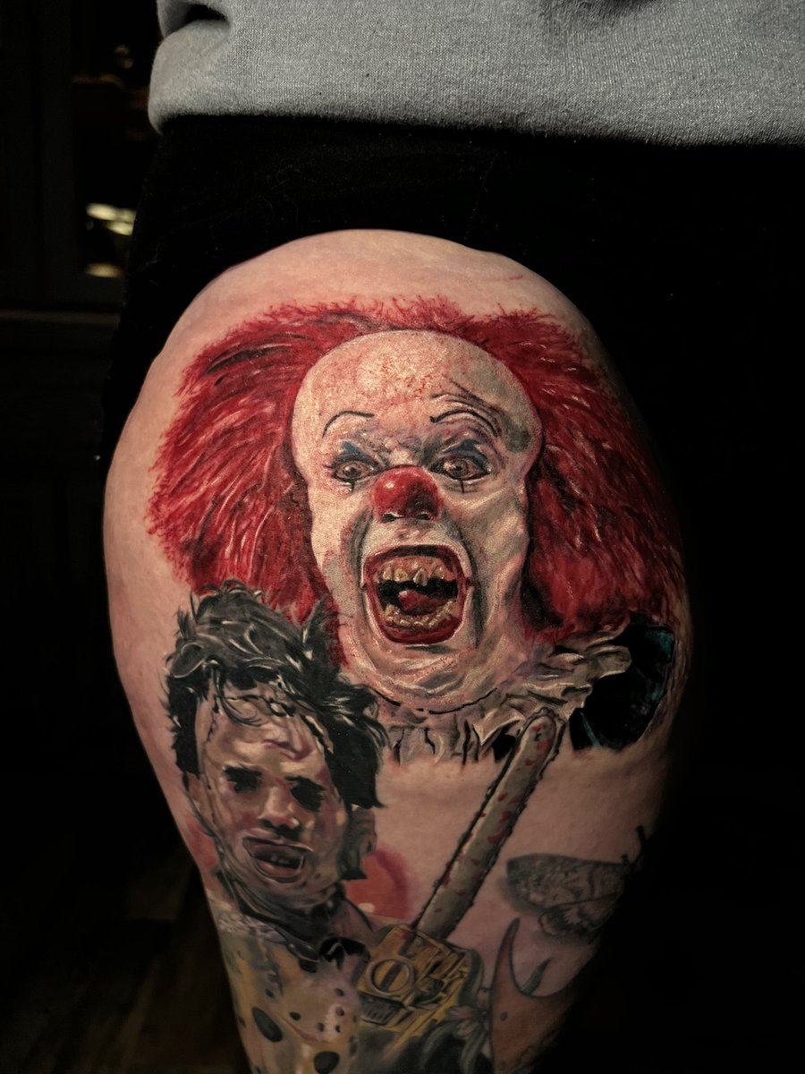 littinicky's tweet photo. Tim Curry’s - Pennywise The Dancing Clown https://t.co/xL5VuG0c0e
