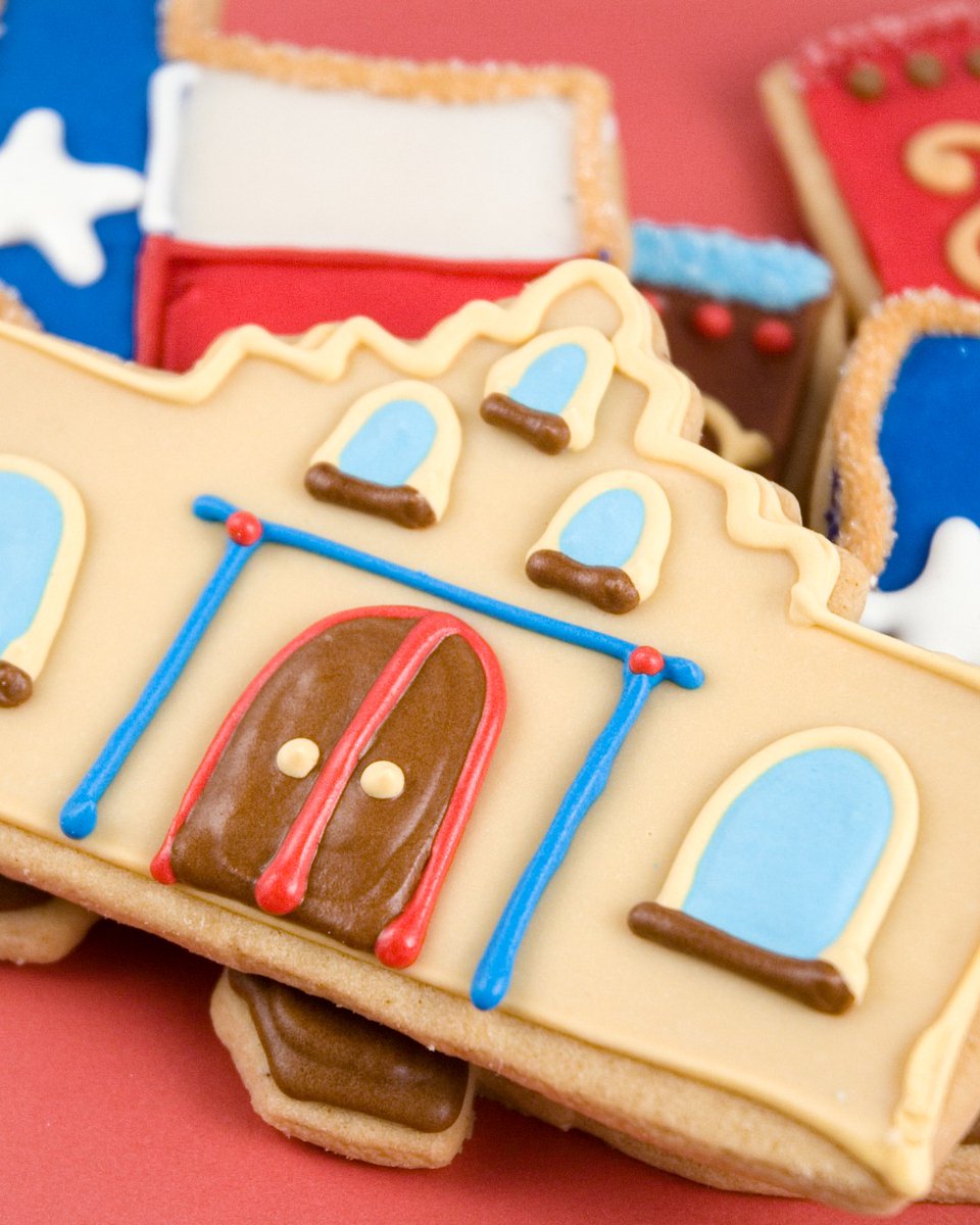 LilysCookies's tweet photo. Howdy! 🤠

In Texas you always remember two things:
1. The Alamo
2. Lily's AMAZING cookies https://t.co/3ueeZ9DfKB