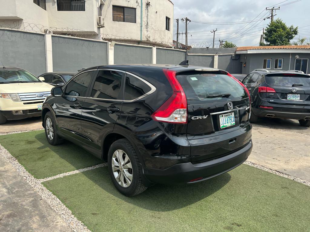 Autorush2's tweet photo. Closing deal🔥🔥🔥

Registered 2014 Honda CRV
Price: 5 million naira only 
Location: Lagos
Call/WhatsApp: 07041468482 https://t.co/A7QzMnYt1H
