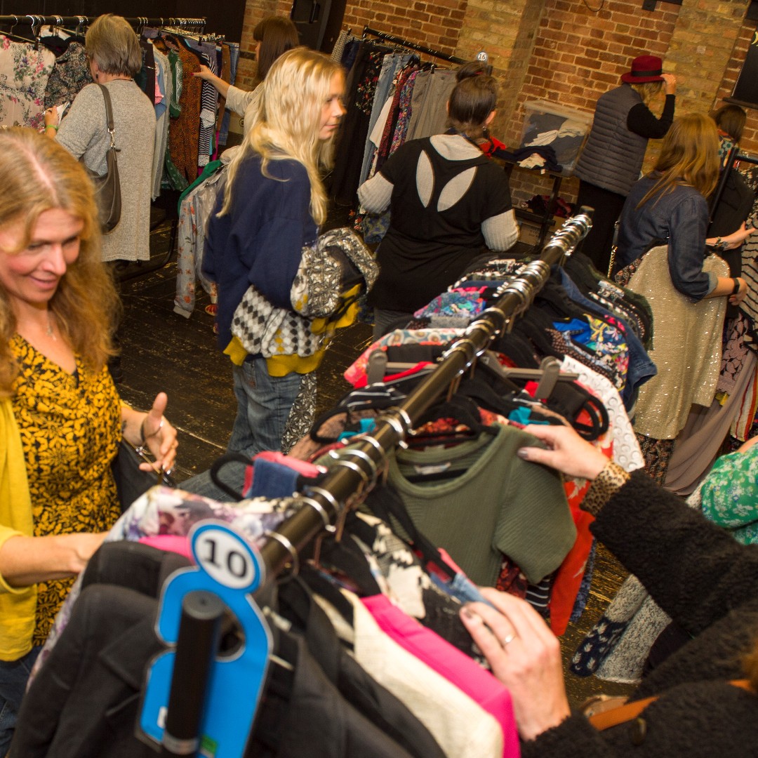 southernmalting's tweet photo. SPRING CLOTHES SWISH 31 MAR 7PM
Here's a throwback to last October's Autumn Clothes Swish. 
Our upstairs floor was turned into a clothes shop, including dressing rooms and customers brought up to 8 items to swap for £5.
Get tickets for the next Swish from our website now! https://t.co/qAL3GKkZRO