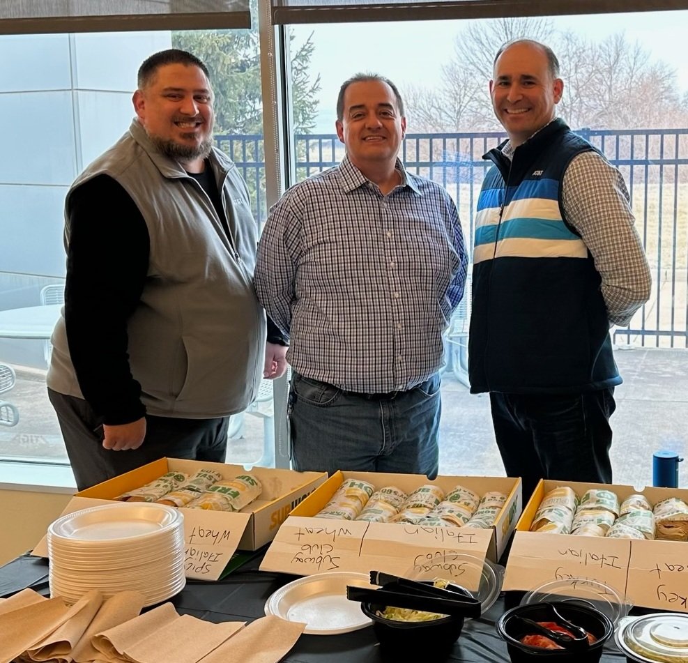 Enjoying <a href="/banks_dvb/">David Banks</a> visit to <a href="/ATTDavenportIA/">ATTDavenportMSS</a> for Employee Appreciation Week! #EAW23 #MBCGoodStuff #BanksBosses <a href="/A1SmithBlock/">Anthony Smith</a> @hollywood614l  <a href="/Clevercollazo/">Jorge Collazo</a> <a href="/seanclarke333/">Sean Clarke</a>