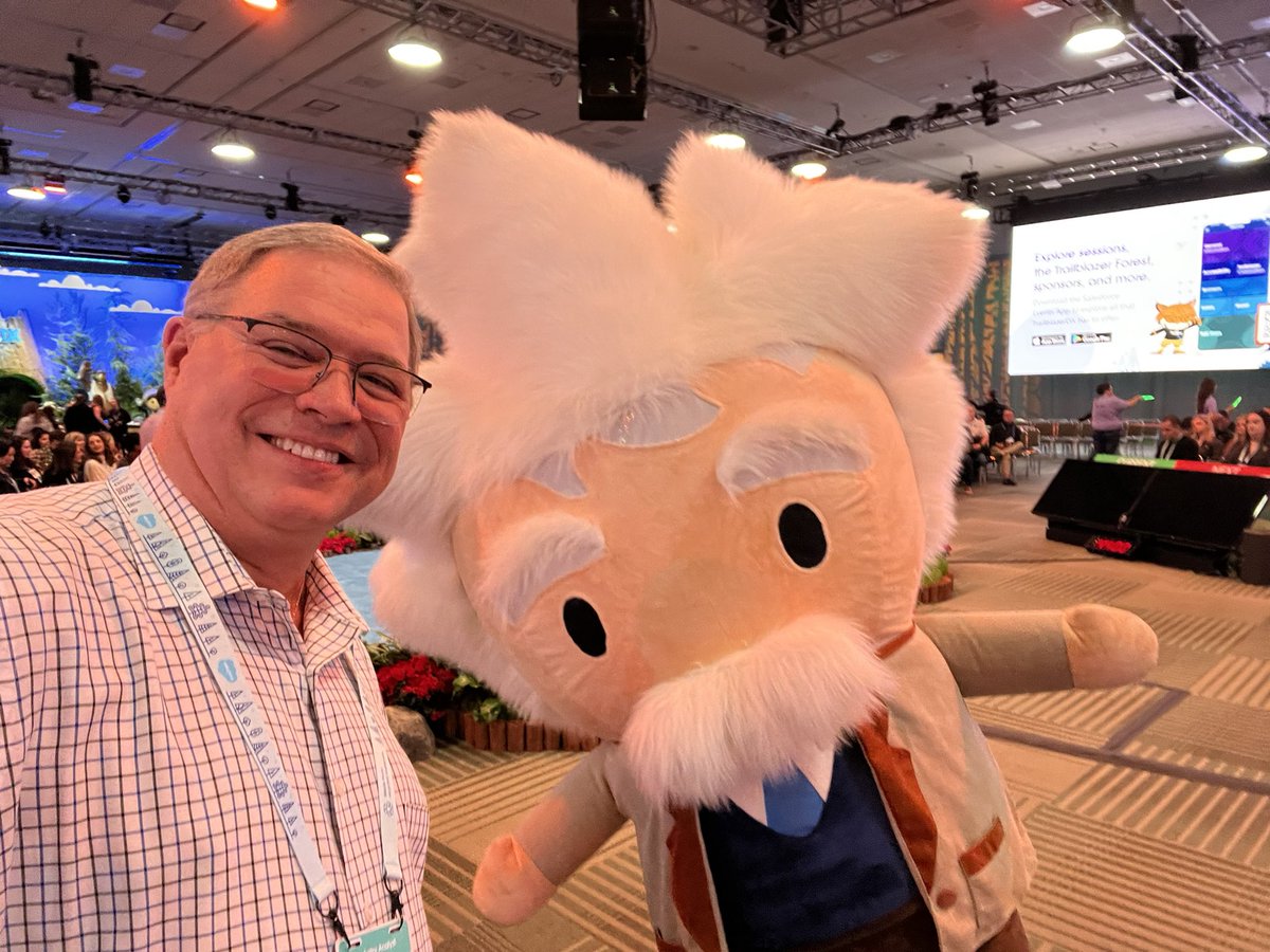 Gene Alvarez tweet media