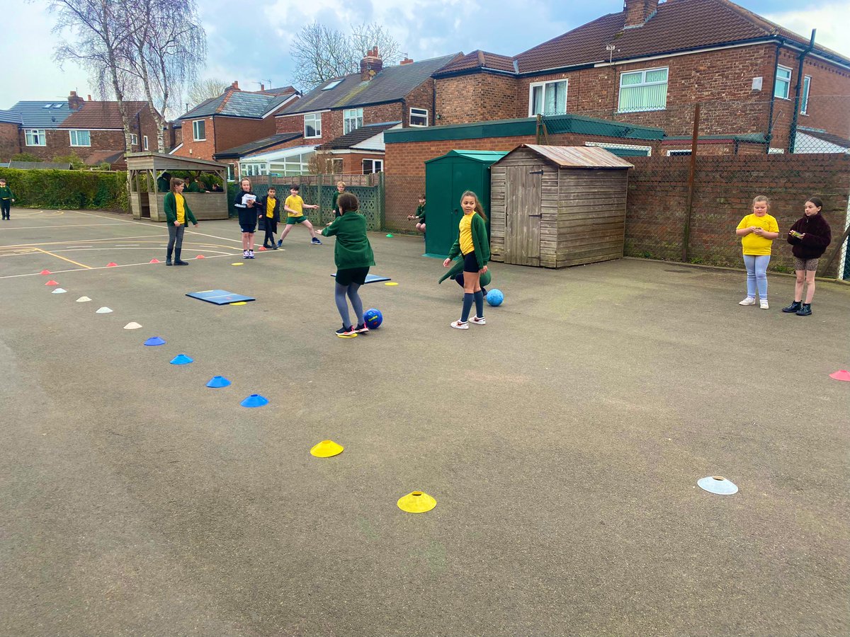 We celebrated International Women’s Day by holding a girl’s fun football obstacle as part of the FA’s Biggest Football Session #LetGirlsPlay #InternationalWomenDay2023 <a href="/TraffordSSP/">Trafford SSP</a> Our Play Leaders did an amazing job at leading the event 👏🏼👏🏼