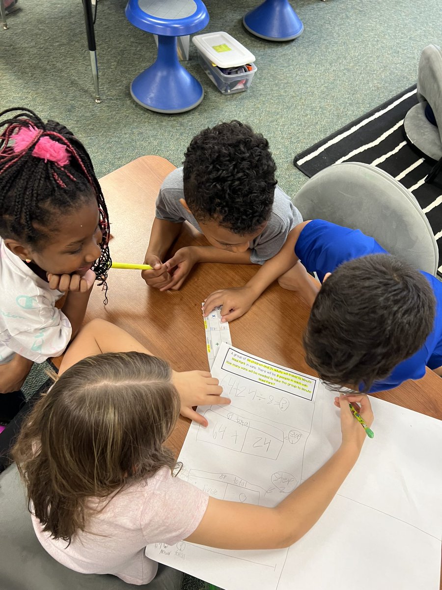 moniquedp11's tweet photo. 3rd Grade Mossman mathematicians working together to solve problems!  @CcisdM @mossmanelem @ccisdlearns https://t.co/kHbJOBDSzQ