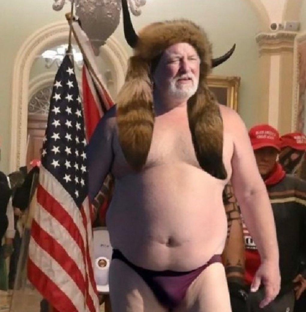 𐊢һ𝖊𝔯𝔯𝑦𝗕օｍ𝘣🍒🇺🇲 tweet media