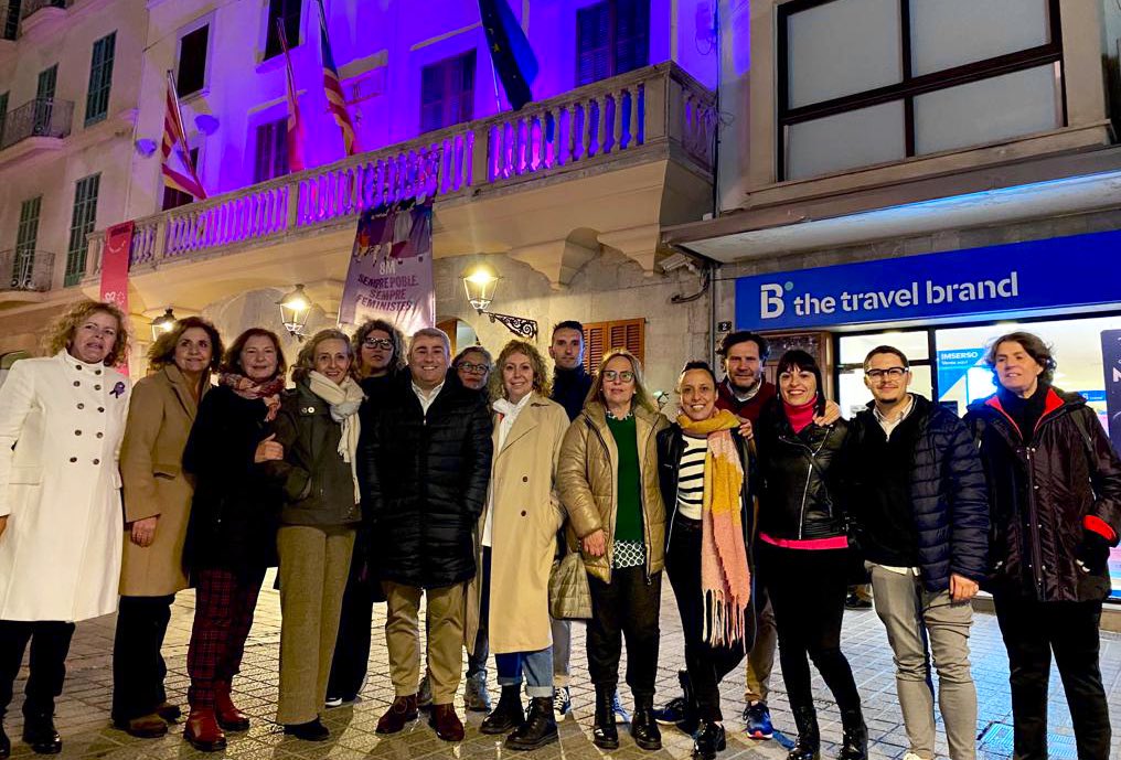 SocialistesInca's tweet photo. 🟣🎶Continuam reivindicant el #8M2023 a #IncaCiutat amb el magnífic concert "Amb Veu de Dona" del 🎵
Cor de Dones Sant Francesc.
👏🏼💜Gràcies per aquesta actuació i enhorabona! #IncaSomTotes https://t.co/AznYubkfrW