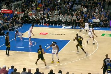 C1ineworld's tweet photo. @colegleckler5 @ClutchPointsApp Passed it to kuminga after giddey steps up or passes it to steph for a backflip no look three pointer after dort turns around confused as fuck https://t.co/Mmx5IkK2Z5