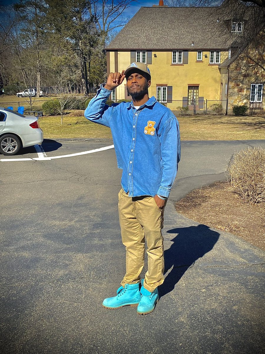 KeeValid's tweet photo. I got people counting on me, that’s why I go so hard 🎵
#keevalid https://t.co/V3Nv0xca17