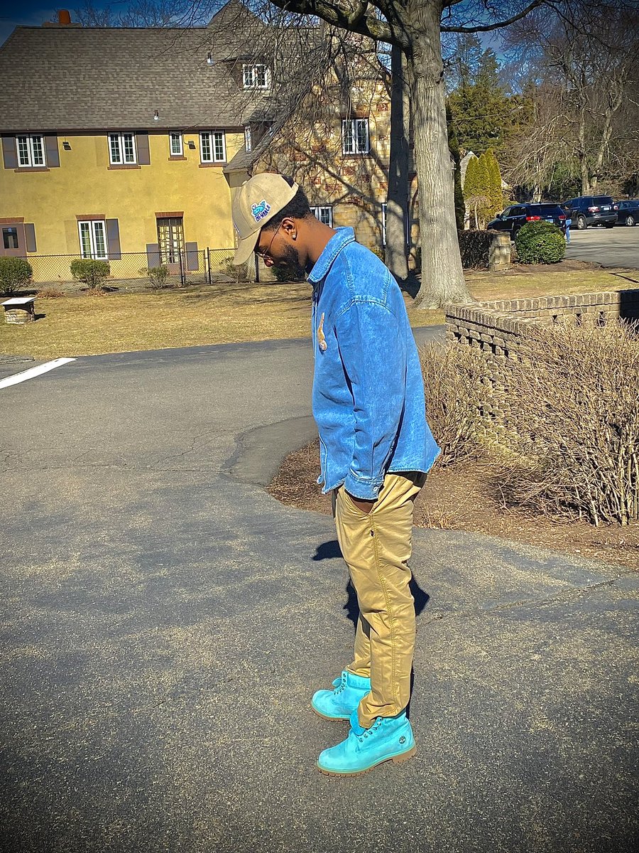 KeeValid's tweet photo. I got people counting on me, that’s why I go so hard 🎵
#keevalid https://t.co/V3Nv0xca17