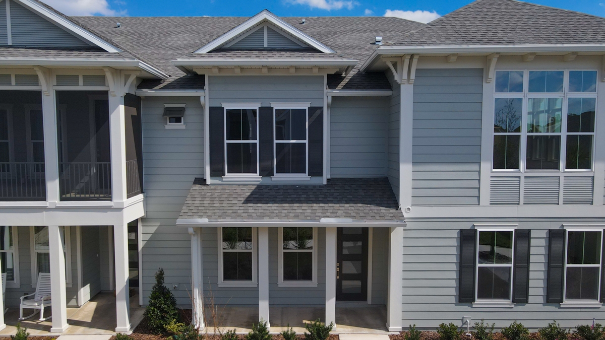 NocateeHomes's tweet photo. Getting ready to go LIVE for #WalkthroughWednesday with Kelly Beaudry of @ICIHomes!🤩 TUNE-IN SHORTLY (2:30pm) to the 'Nocatee Homes' Facebook Page. 🔗 to view: https://t.co/SiPw9jKFAw #FacebookLive #QuickMoveInHomes https://t.co/kdXq60nYaW