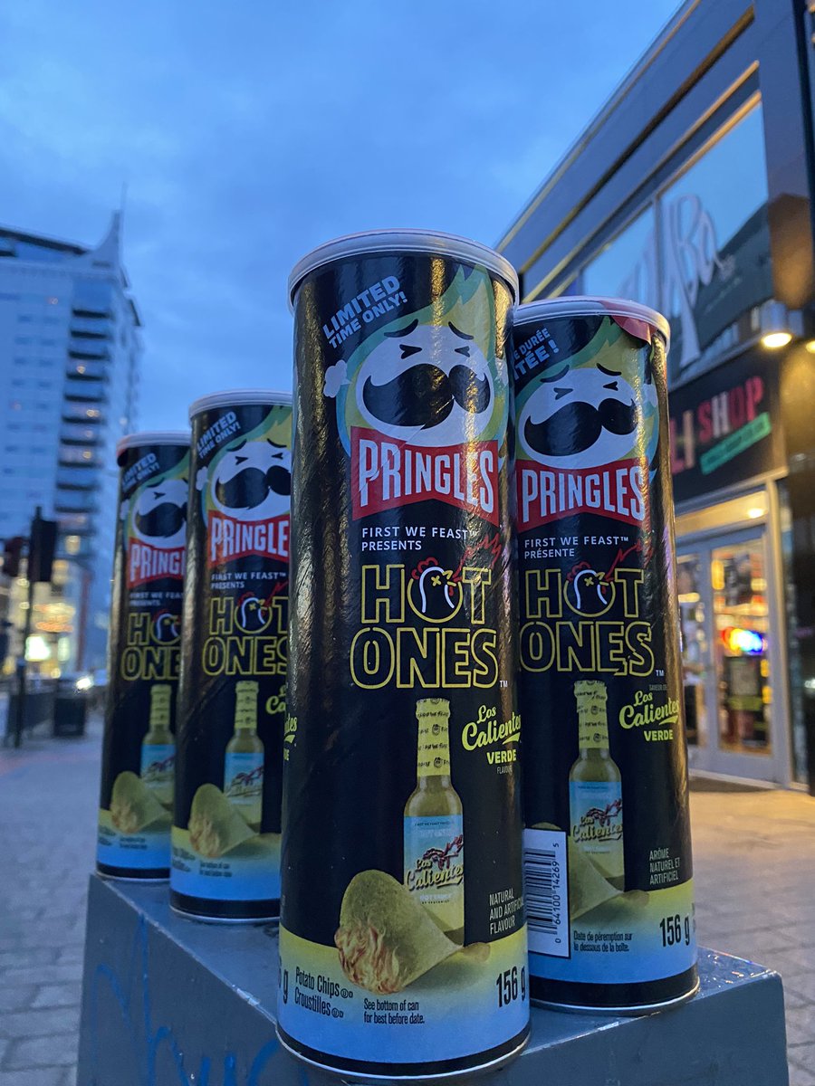 thechillishop's tweet photo. ⚠️ YELLOW WARNING ⚠️ Arriving from Canada just before the snow, Hot Ones featured Pringles in the iconic Los Calientes flavour ... back in stock. Only @merrioncentre 

#leedsfood #leedssnow #snow # https://t.co/zz5vL3YISE