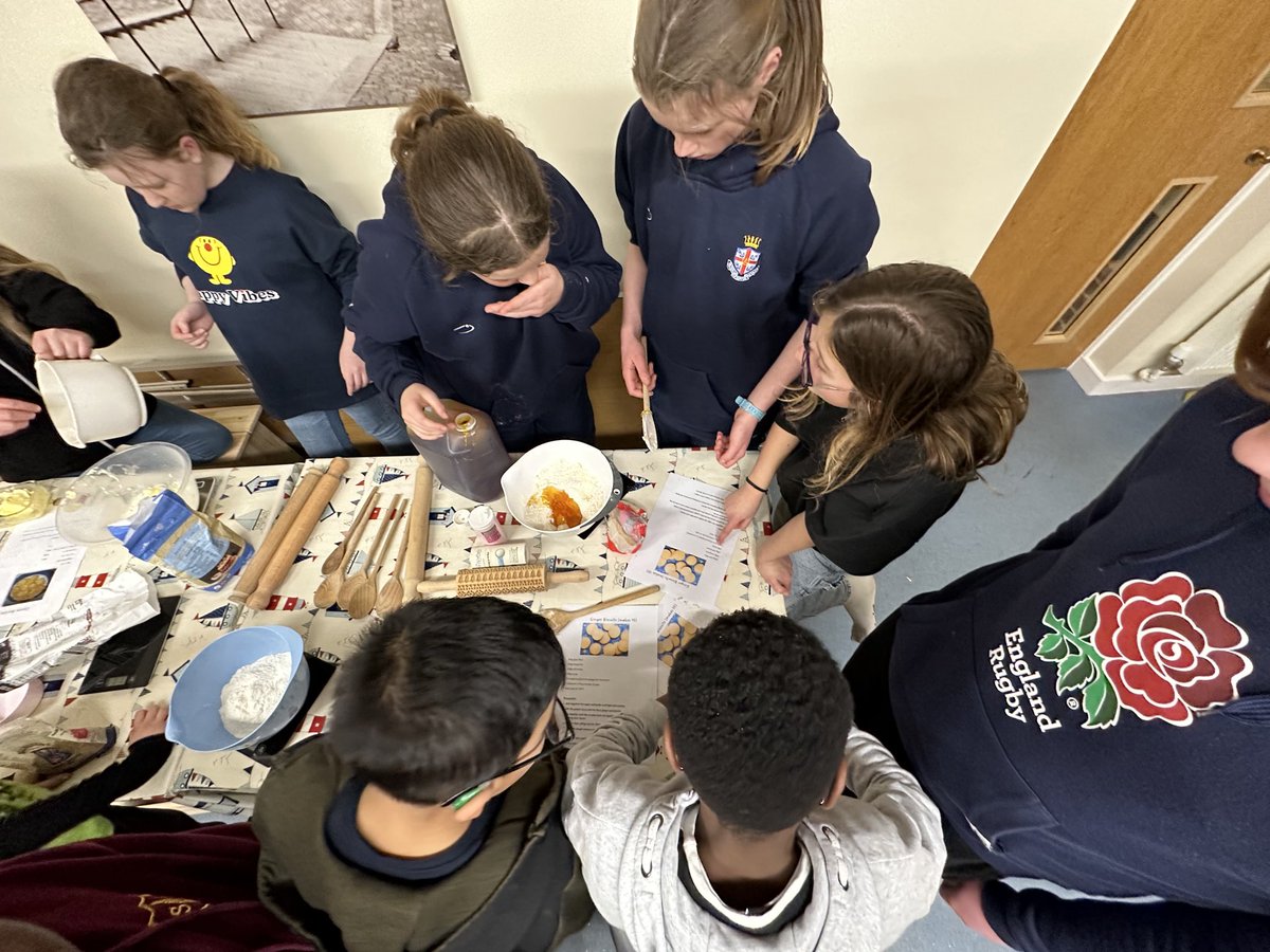 ⁦<a href="/BlakeHouseRHS/">Blake House RHS</a>⁩ baking always popular in Blake….many hands make light work? Can’t wait until the eating part!