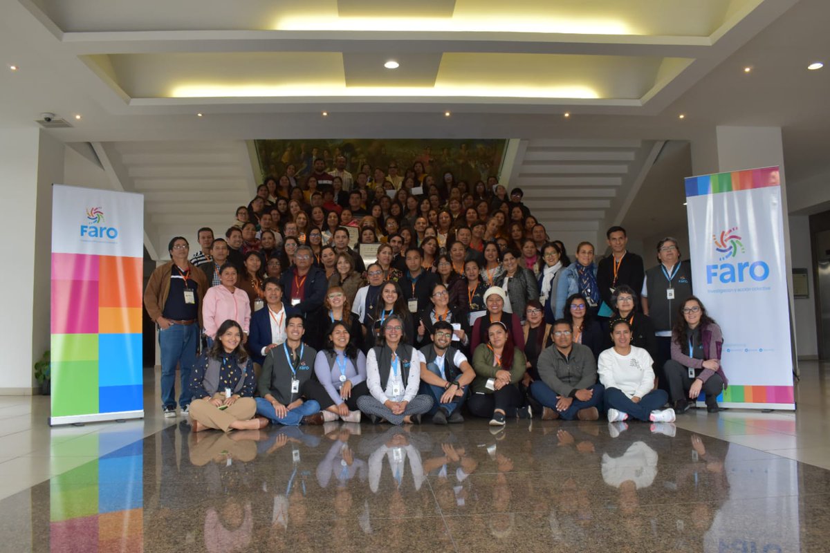 FARO_org's tweet photo. #RecuperarEsTransformar I🏫 Los aportes desde las aulas son primordiales para abonar el proceso de transformación educativa. Por ello, agradecemos a las y los docentes que nos acompañaron en el Primer Congreso Nacional de #ComunidadesDeAprendizaje
👏👏👏
#SPPACT #Ecuagesa https://t.co/nLNjGEhjiQ