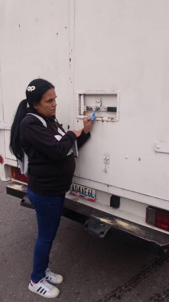 REDTRANSPORTIS3's tweet photo. #08Mar Hoy #DiaInternacionalDeLaMujer   queremos agradecerles a las #Mujeres comprometidas con la patria de Bolívar que desean seguir avanzando en el trabajo comunal 🌹#Venezuela tiene las mujeres más bellas y trabajadoras del mundo.
VENCEREMOS! 
@NicolasMaduro @gestionperfecta https://t.co/8KyF4VMYFS