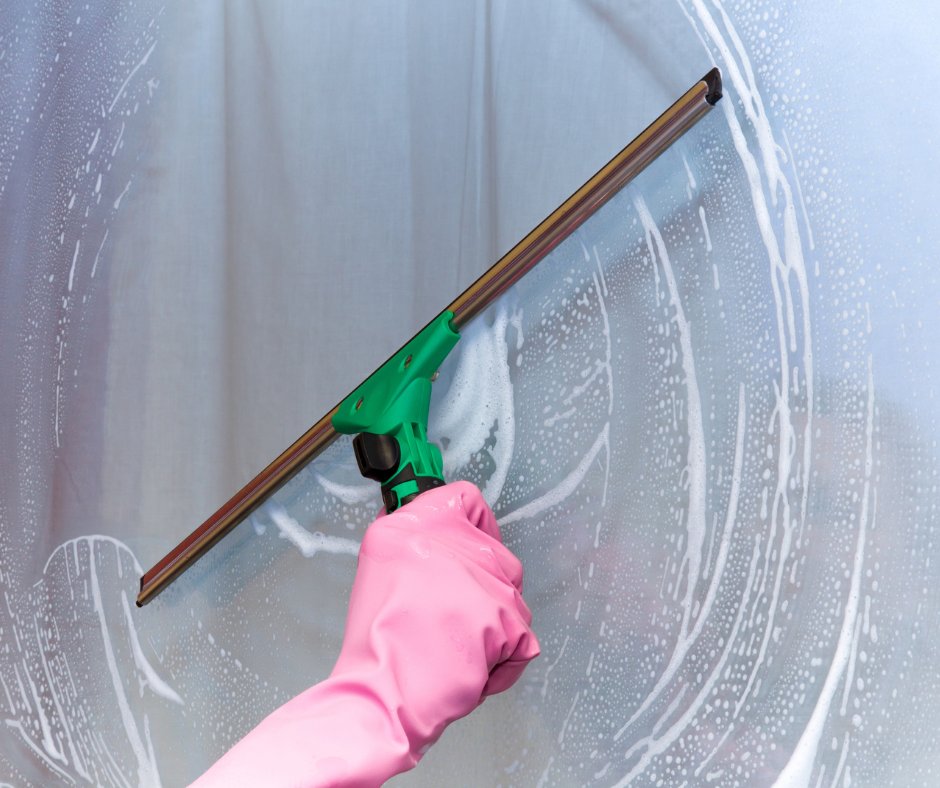 WindowMint's tweet photo. Your windows should be professionally cleaned every so often, so call us today!
#MintCleanWindowCleaning #WindowClean #MintClean #Professionals #SeeTheDifference #Windows #Clean #Cleaning #CleanWindows #LasVegasNV https://t.co/xZs109NJtL