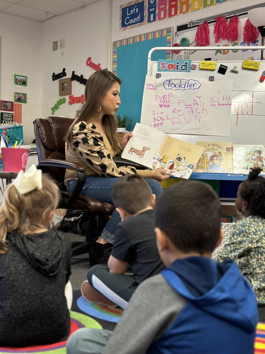 MissWeadock's tweet photo. Our first mystery reader of the year was amazing! Thank you Mrs. Bagi for spending part of your day with us 🥰📚 https://t.co/SbtLRO7hrf