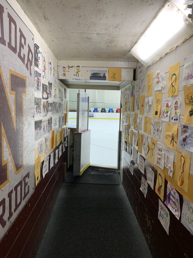 NHSBoysHockey's tweet image. GAMEDAY! The boys are off to the X! See y’all tonight