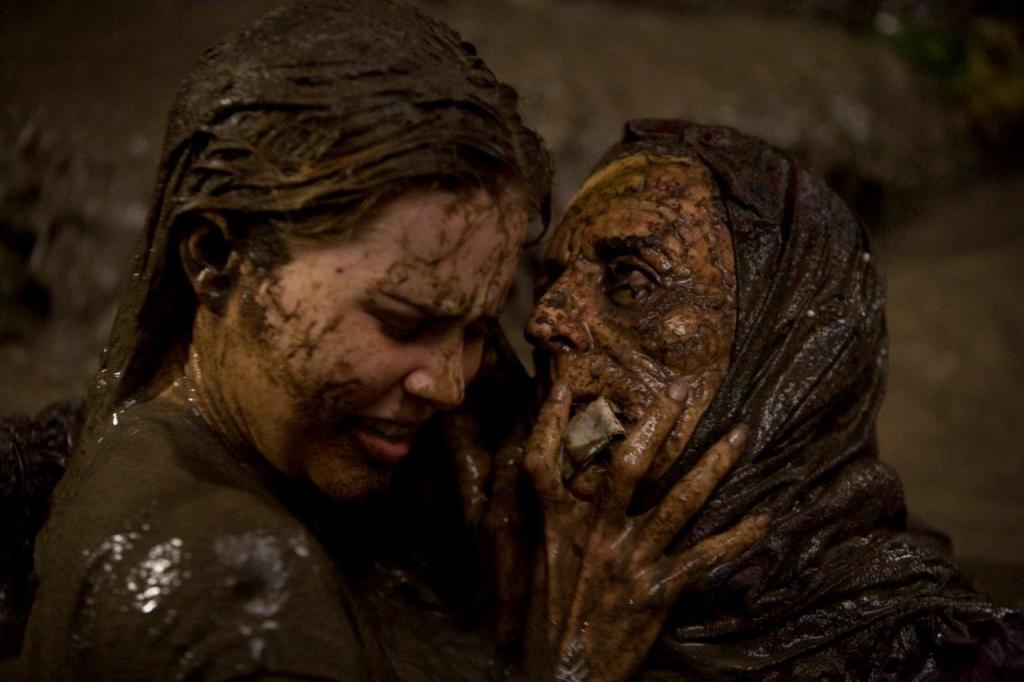 zombyte_oficial's tweet image. Sam Raimi dijo en un chat de reddit que una secuela de #DragMeToHell todavía podría suceder. De hecho, dijo que hay gente trabajando en ideas que puedan funcionar y él está haciendo de que encuentren algo! 🐐 Les gustaría una secuela?