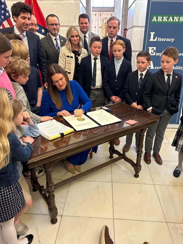 On #InternationalWomenDay #AR first female Governor signed the LEARNS bill into law. #ared #arpx #arleg #EmpowerEducation