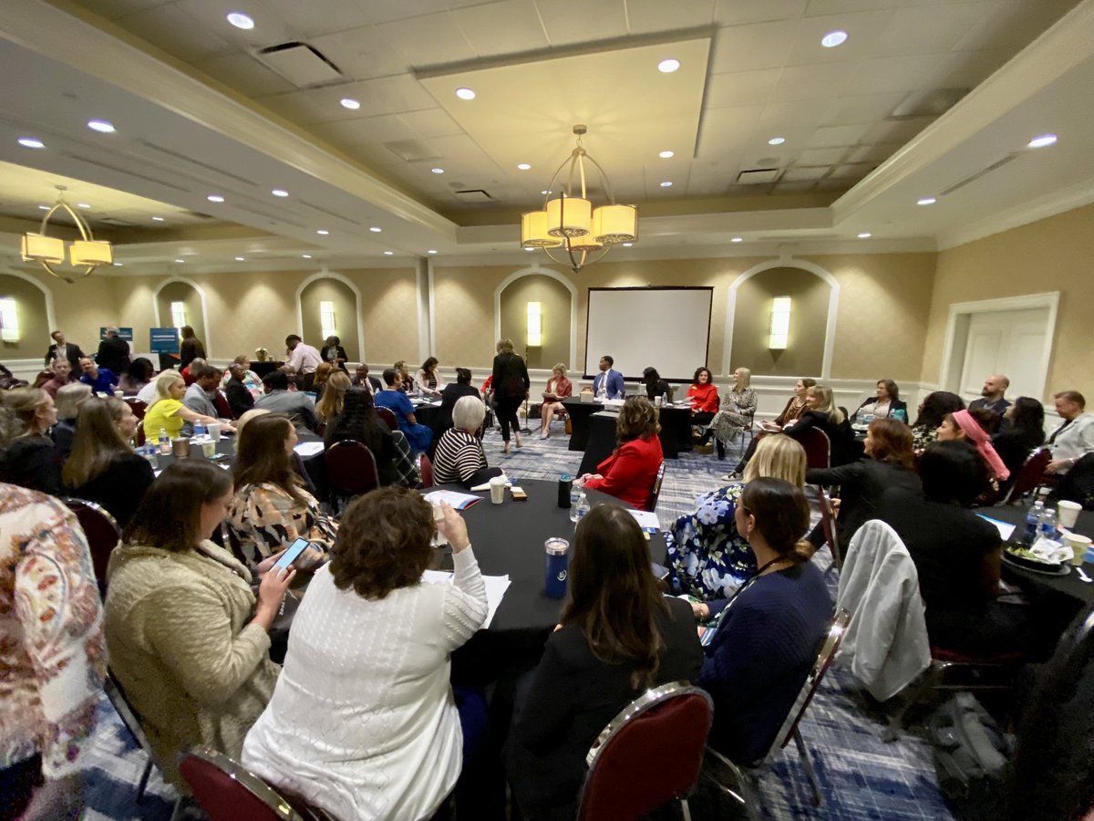 Amy Kathryn Strecker tweet media