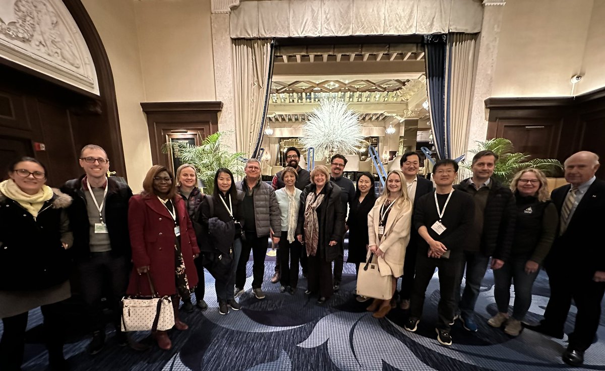 #USHUPO23 is a huge success! Many thanks to the organizers <a href="/LingjunLi2/">Lingjun Li</a> <a href="/NemesLab/">Peter Nemes</a> @HaoLab_GWU, Jeff Savas, Brianna&amp;team for their hard work! <a href="/us_hupo/">US HUPO</a> Congrats! 🎉 Fantastic scientific program! So much fun get together with friends 😀❤️