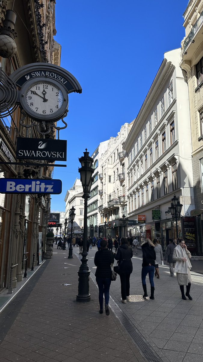 -
يوم في 

#بودابست عاصمة هنغاريا 🇭🇺💓"