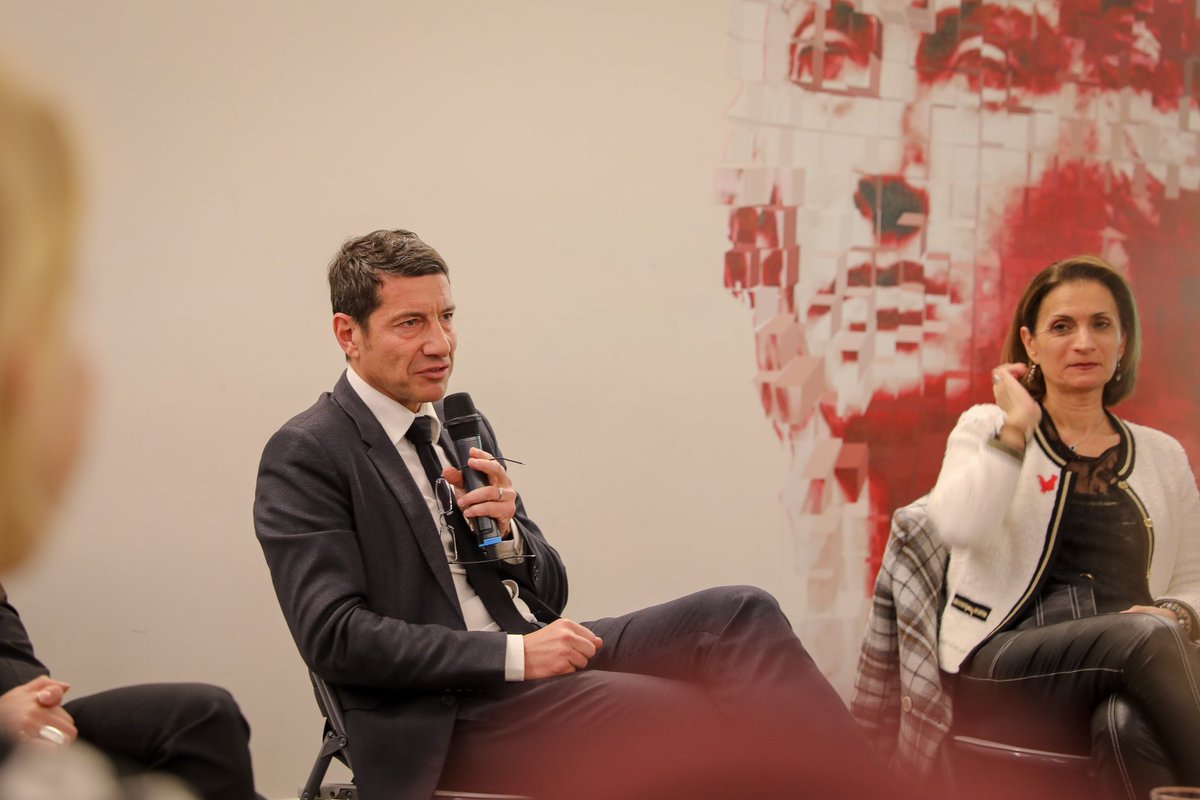 villecannes's tweet photo. 🔴 « Depuis 2018, parmi tous les sujets que l’on pourrait évoquer, j’ai souhaité que chaque 8 mars soient mises en exergue des "femmes audacieuses", car l’audace est une notion positive et constructive. » @davidlisnard https://t.co/14OWWaSY3y
