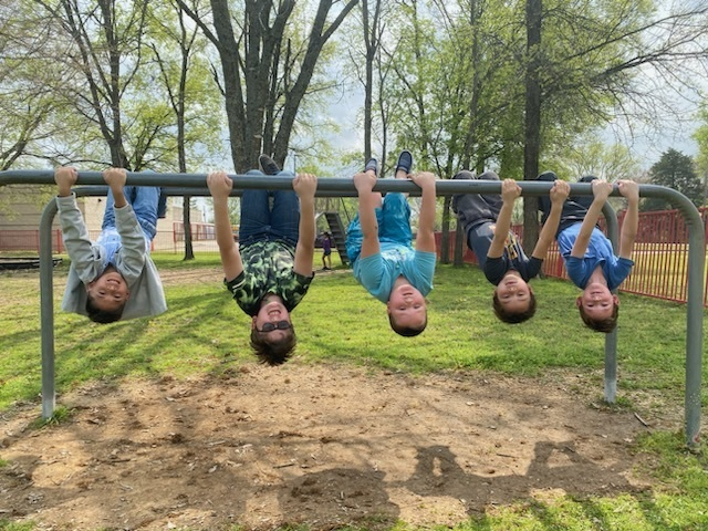 dewisd's tweet photo. Just hangin' around waiting on Spring Break! https://t.co/i8KrgEGUN4