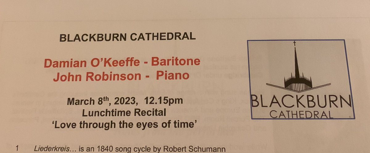 No snow in Blackburn today, just a lot of lovely people who took time out of their day to come &.hear our recital today @bbcathedral @BlackburnChoirs. Such a pleasure to meet so many people afterwards too! Working with @JohnRobOrganist is always a privilege.