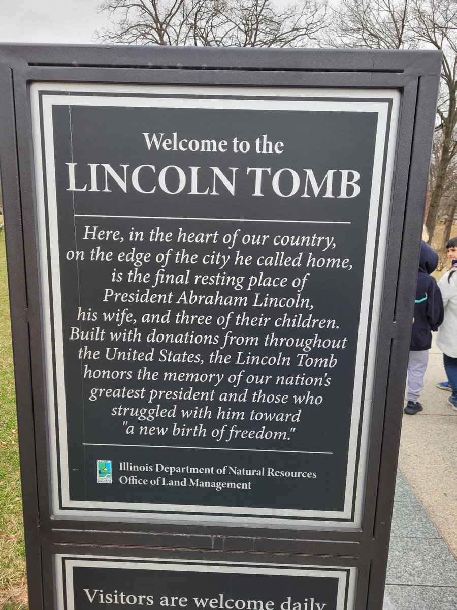 MrsBaldwin4's tweet photo. Lincoln's Tomb @WmFMurphy68 https://t.co/NeneBJrSXo