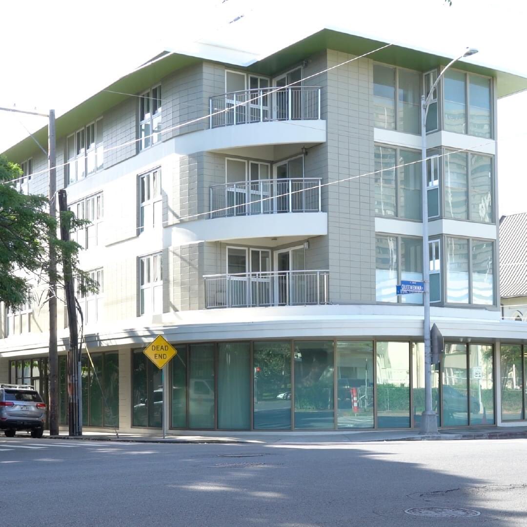 IkaikaOlds's tweet photo. Excited to shared that Lydia House’s drop-in center for youths has just opened. It’s a safe space for youths 16-26 with free food, snacks, hygiene supplies, private showers/bathrooms, places to lounge, play video games, play music and even do yoga. 
Open Tues/Thurs 9am-4pm. https://t.co/5OedXMufKD