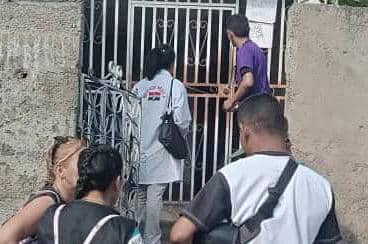 Sucre_MRT's tweet photo. #Entérate|| La Brigada Médica @TupamaroMRT del Mpio. @BermudezMRT del  Edo. @Sucre_MRT Planifica  y recorre las comunidades para la atención a nuestros iguales.
La salud es esencial para que el pueblo tenga la suprema felicidad.
#ComunaYProducción
#ChávezFeminista https://t.co/3XIlQIdDTW