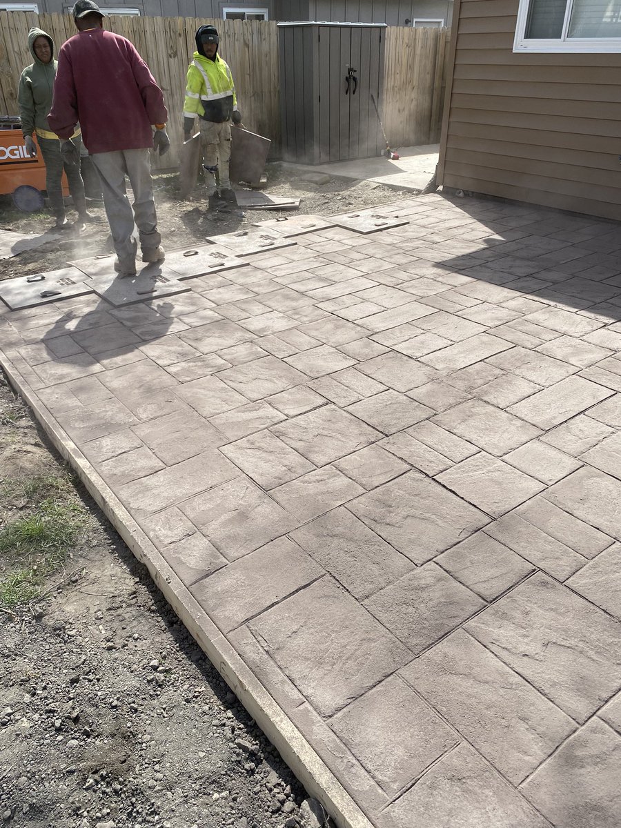 ShellyShellz_03's tweet image. Another job well done