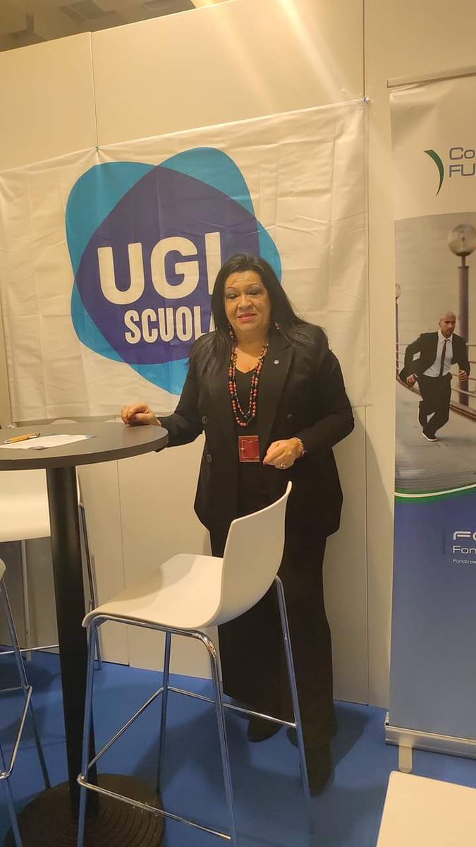 uglistruzione's tweet photo. La @UglScuola guidata dal Seg. Naz. @OrnellaCuzzupi ha celebrato la #giornatadelladonna nella splendida cornice della #fortezzadabasso di #Firenze impegnata presso la @FieraDidacta con uno stand espositivo fino al 10 marzo. 
@UGLConf
@federterziario 
@FondItalia 
@FormaSicuro https://t.co/PCqHKVvyyA