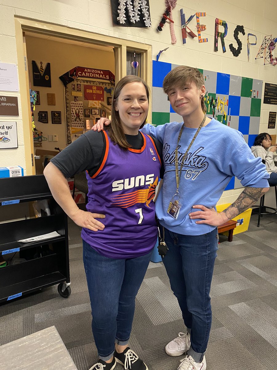 ViperTimes's tweet photo. Happy international womenโs day everyone!!
#women #girls #teachers #InternationalWomansDay #verrado #support #oneverrado https://t.co/NyebuuqHnY