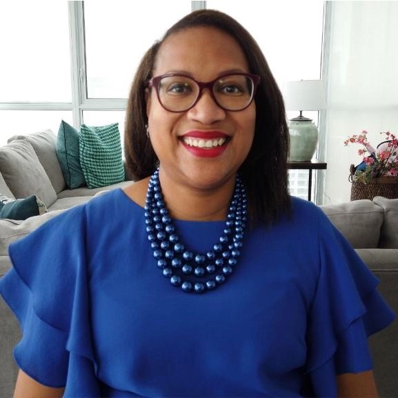 Did you catch Mae Whiteside Williams (CE ’99) on <a href="/cbschicago/">CBS Chicago</a>? 👀 bit.ly/3kY58bu

She was featured for her inspiring work at <a href="/CKLEngineersLLC/">CKL Engineers</a>.  She is breaking down gender barriers in this male-dominated industry and paving the path for future difference-makers!
#IWD2023