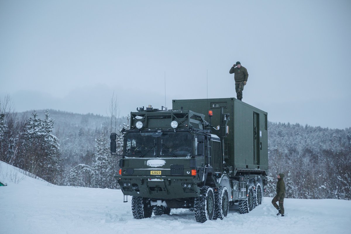 Norwegian led Exercise #JointViking23 has begun, with 20,000 #NATO personnel from 🇨🇦🇫🇷🇩🇪🇳🇱🇳🇴🇬🇧🇺🇸 and partners 🇫🇮&🇸🇪 training to defend Norway, on land, at sea and in the air.
#WeAreNATO #ArcticReady #DeterandDefend #JEF