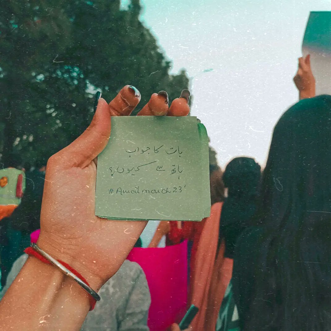 HamidSajal's tweet photo. #auratmarchislamabad

بات کا جواب ہاتھ سے کیوں ؟ https://t.co/nlD2MBd3CF
