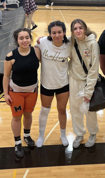 McHenry Wrestling tweet media
