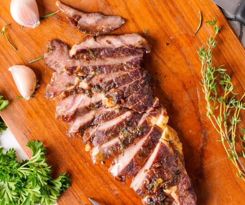 TheCozymeal's tweet photo. Swipe to check out this killer steak that a Cozymeal guest made 🔥. No cooking experience is needed to thrive in our cooking classes. Book yours and see what you can do in the kitchen!

📸: Chefzachgray https://t.co/xaGHQRXCnD