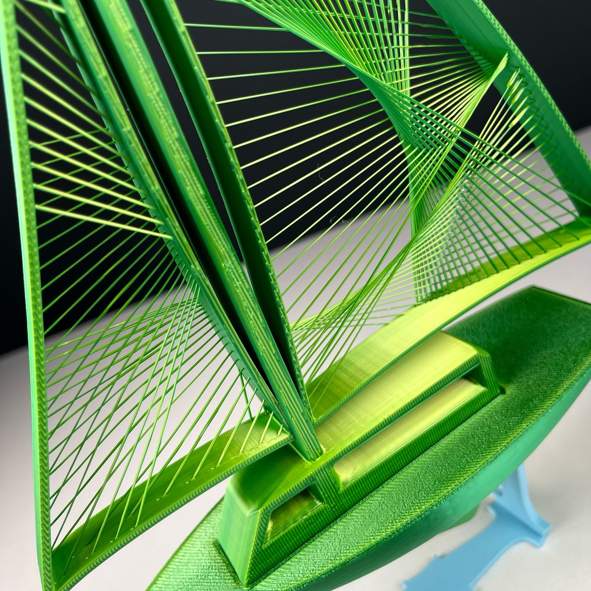 BambulabGlobal's tweet image. Do you happen to love Sail boats and 3D Printing? Well, @3DPrintBunny has got you covered with this epic model which uses bridging for the sails 😍 

You can download it for free on @Thangs3D : bit.ly/3YxiA3C