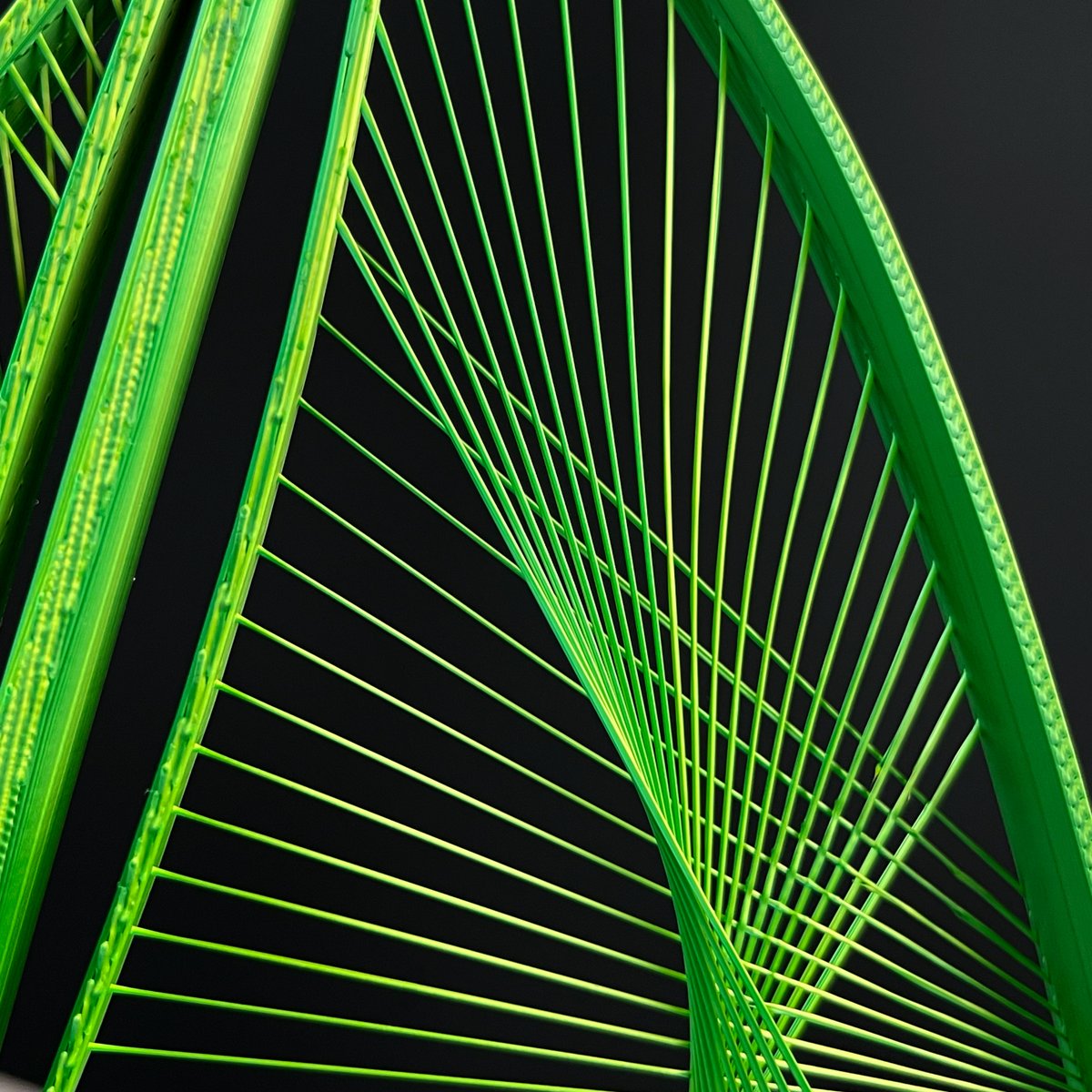 BambulabGlobal's tweet image. Do you happen to love Sail boats and 3D Printing? Well, @3DPrintBunny has got you covered with this epic model which uses bridging for the sails 😍 

You can download it for free on @Thangs3D : bit.ly/3YxiA3C