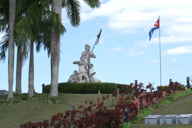 Aniversario del Tercer Frente Oriental "Mario Muñoz Monroy"
#Cuba
<a href="/IpfPortal/">Portal INOTU</a> 
<a href="/PlanasRodiles/">Samuel Rodiles Planas</a>