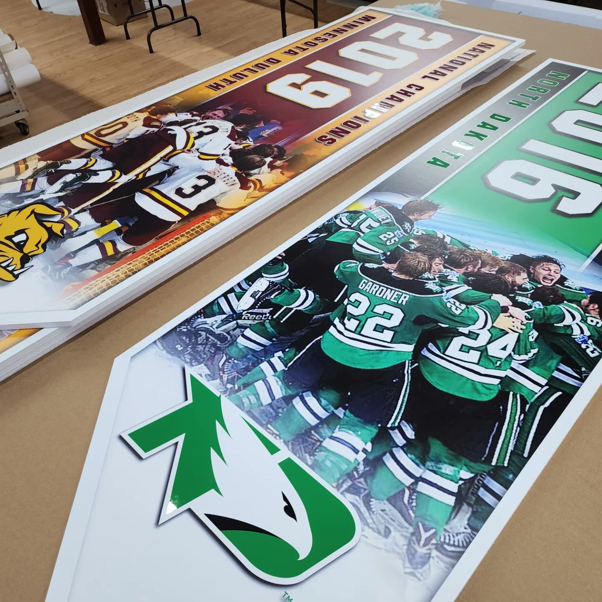 KJ_Branding's tweet photo. Getting ready for the @thenchc Frozen Faceoff at @xcelenergyctr next week.

Doing some cool branding to celebrate the awesome teams that have come through the conference over the years. 5 National Champs including @umdmenshockey @undmhockey

 #nchchockey #frozenfaceoff https://t.co/0sG4xIAlKZ