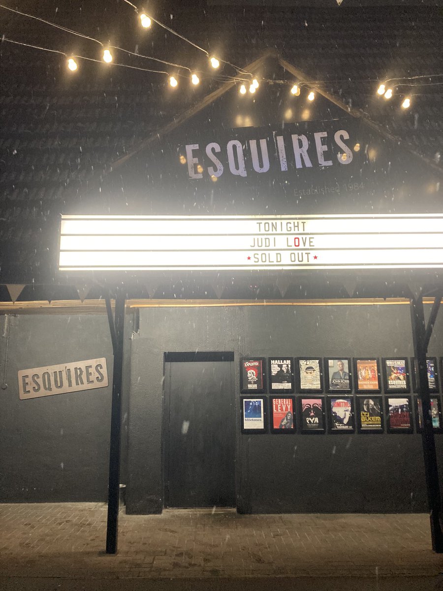 Stage is set at <a href="/BedfordEsquires/">Bedford Esquires</a> for the sensational <a href="/1Judilove/">Judi Love (Blue Tick) 😂</a>