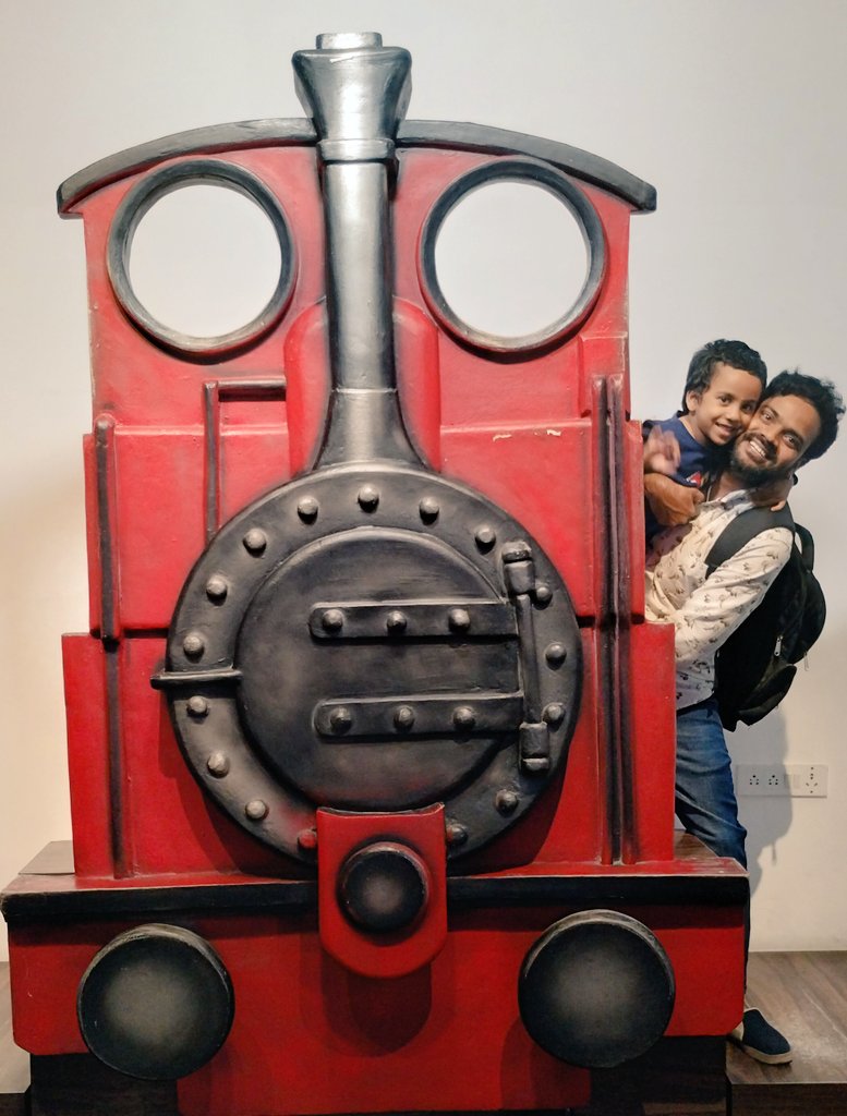 prabhatillu's tweet photo. #PLATFORM65 dairies 
#TrainRestaurant 
#Familytime 
#Saanubaby #HeroPaarthu
Lots of fun 😍 https://t.co/y1uJuLGkEN