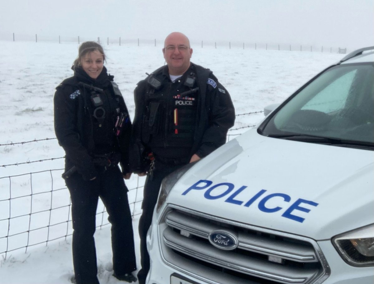 ASPSpecials's tweet photo. Today #SCSimon #SCSophie & #SCMartyn were supporting @ASPWestSom including on @ExmoorNP responding to emergencies & reported incidents.
Also 32 years ago today, Simon joined @ASPSpecials
Thank you Simon for your continuous service. #CouldYou @ASPolice https://t.co/FnhmFCDCDM