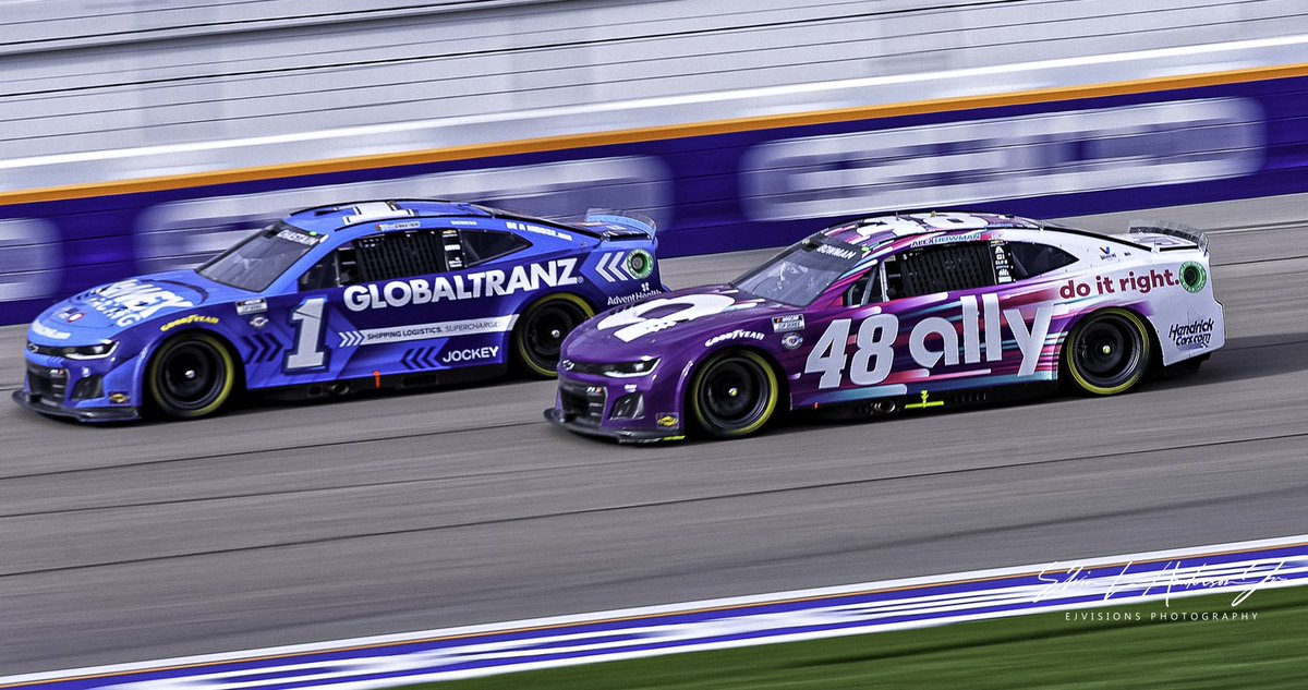 ejvisions67's tweet photo. A few captions from Sunday’s @pennzoil 400 @lvmotorspeedway @nascar @nascaronfox #nascar #nascarpitcrew #sports #sportsphotography #motorsports #motorsportsphotography #goodyear #cocacola #coke #cokezerosugar #myfavoritedrink https://t.co/8sEjtrsObj