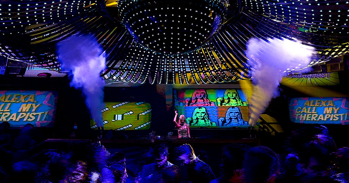 "Alexa, play <a href="/GEORGIASINCLAIR/">Georgia Sinclair</a>..." 💫 

Party with our favorite girl, Friday March 17! 🍸 

🌟 For price of admission, visit spr.ly/601830b2a!